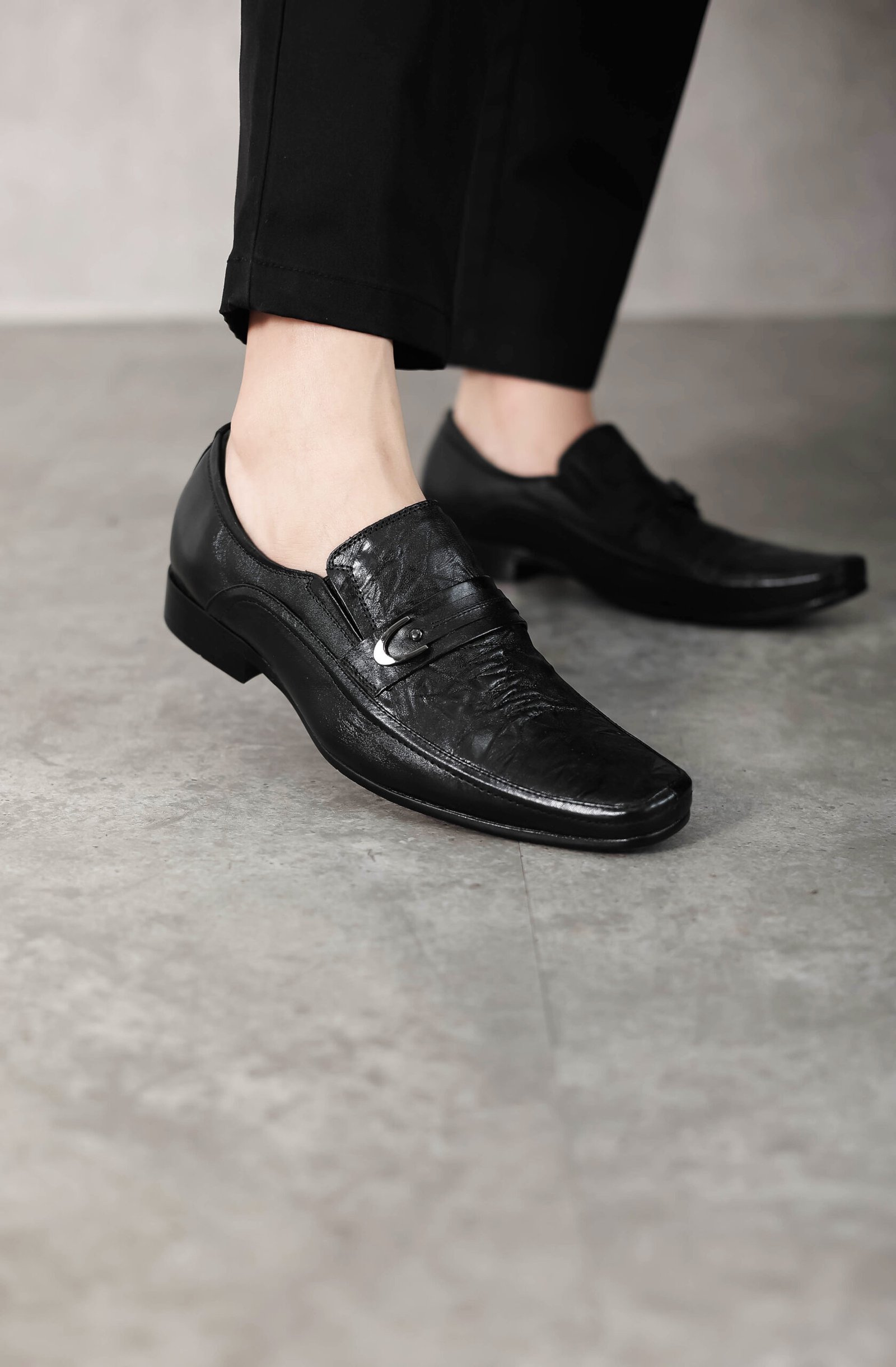 Sepatu Pantofel Pria Formal Kulit Asli - BV 039