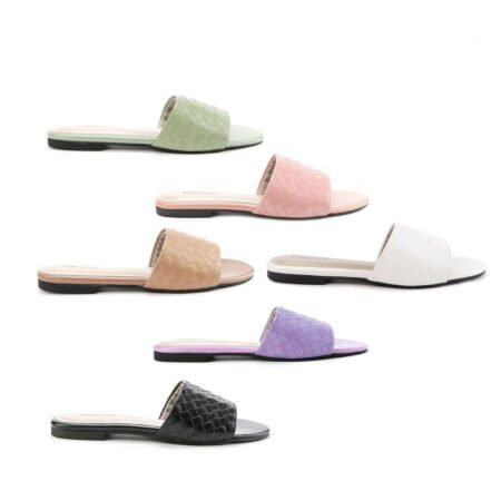 Sandal Flat Teplek Wanita - IP 740