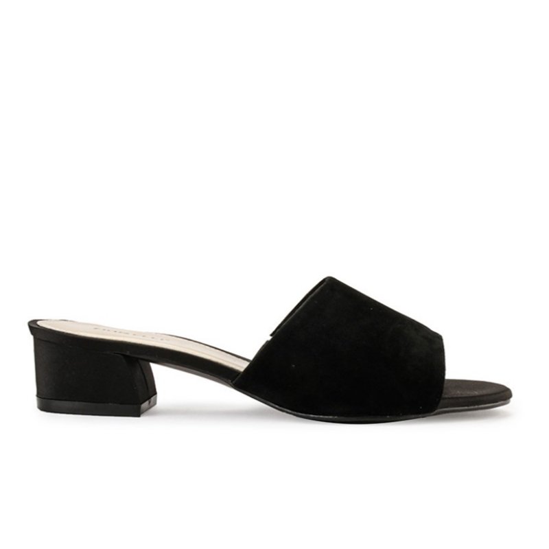 Sandal Wanita Ankle strap Hak 7 cm – 2033 - Image 3